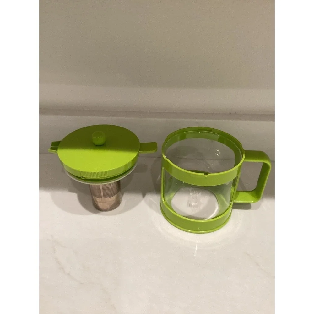 Bodum Bean Tea Press 34oz Tea Infuser Green With Glass And Plastic Exterior